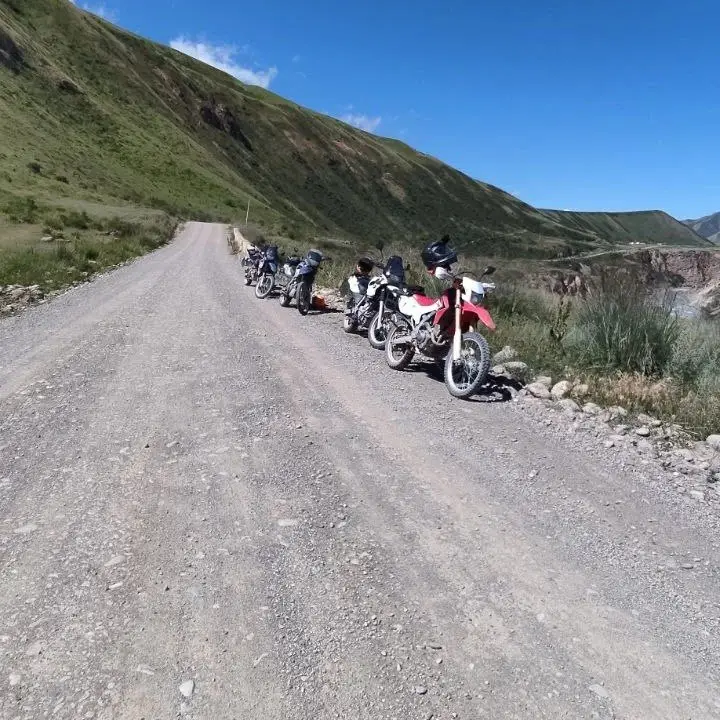 Перевалы Кыргызстана на мотоцикле: от простых к экстремальным