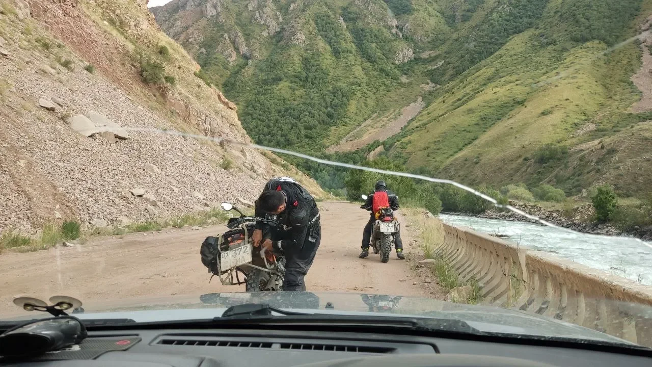 Мото-тур по долине к озеру Иссык-Куль